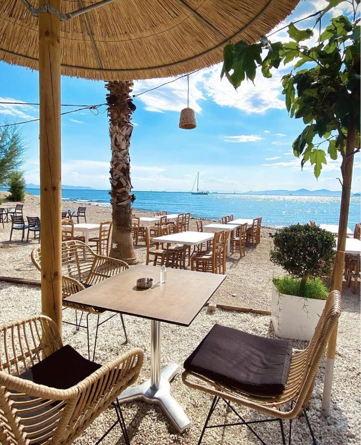 Athens Seaside Glyfada Suites Exterior photo